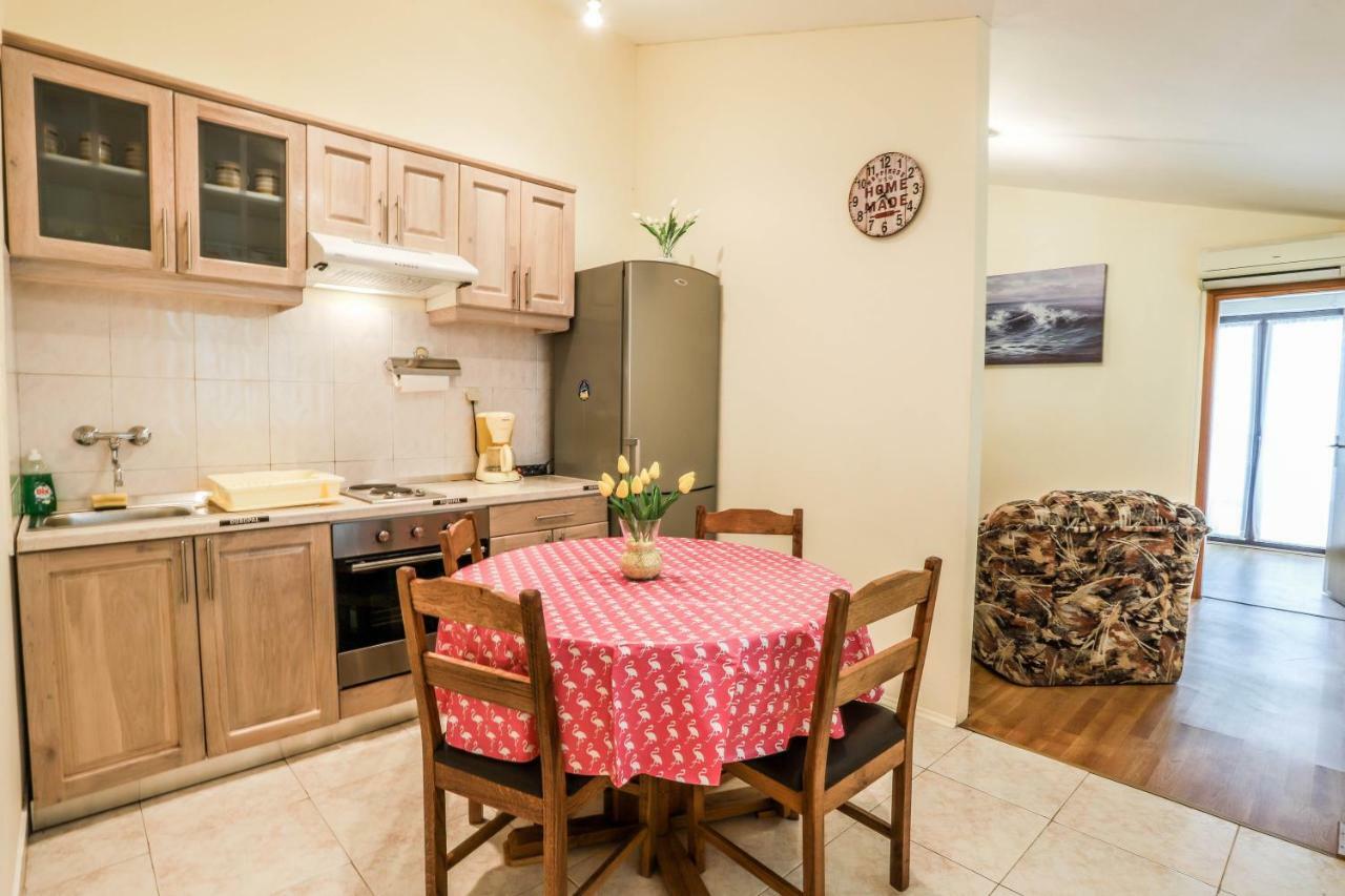 Medulin Riviera Apartments Goran ภายนอก รูปภาพ