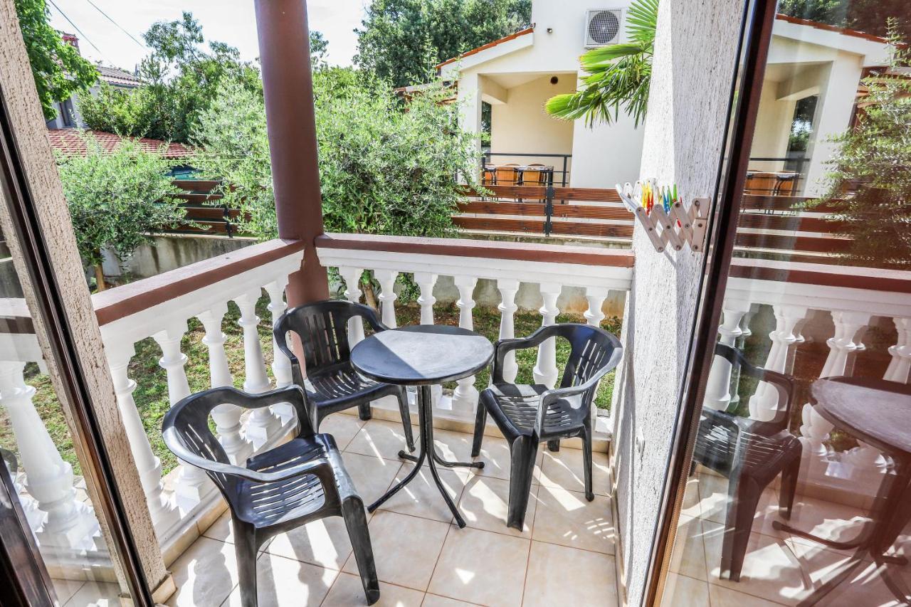Medulin Riviera Apartments Goran ภายนอก รูปภาพ