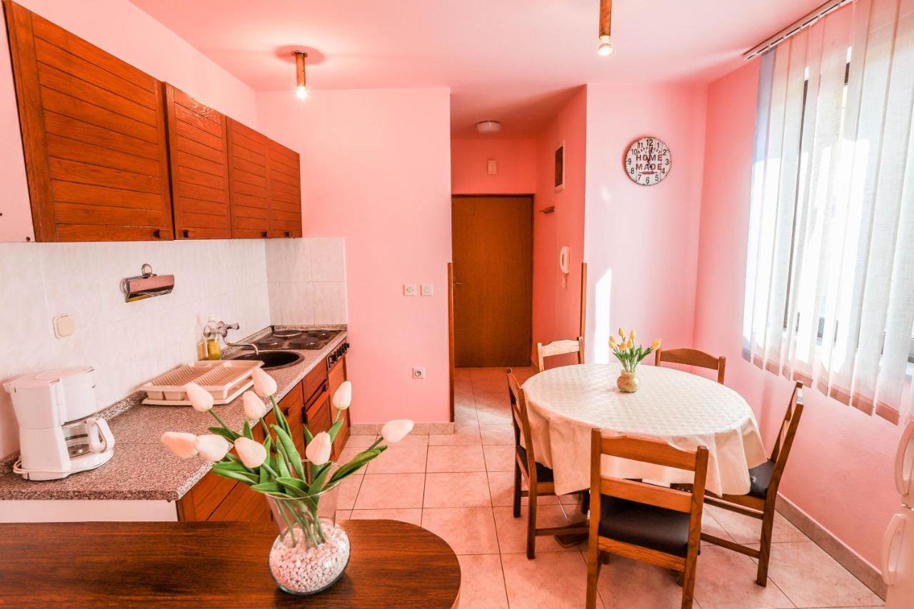Medulin Riviera Apartments Goran ภายนอก รูปภาพ
